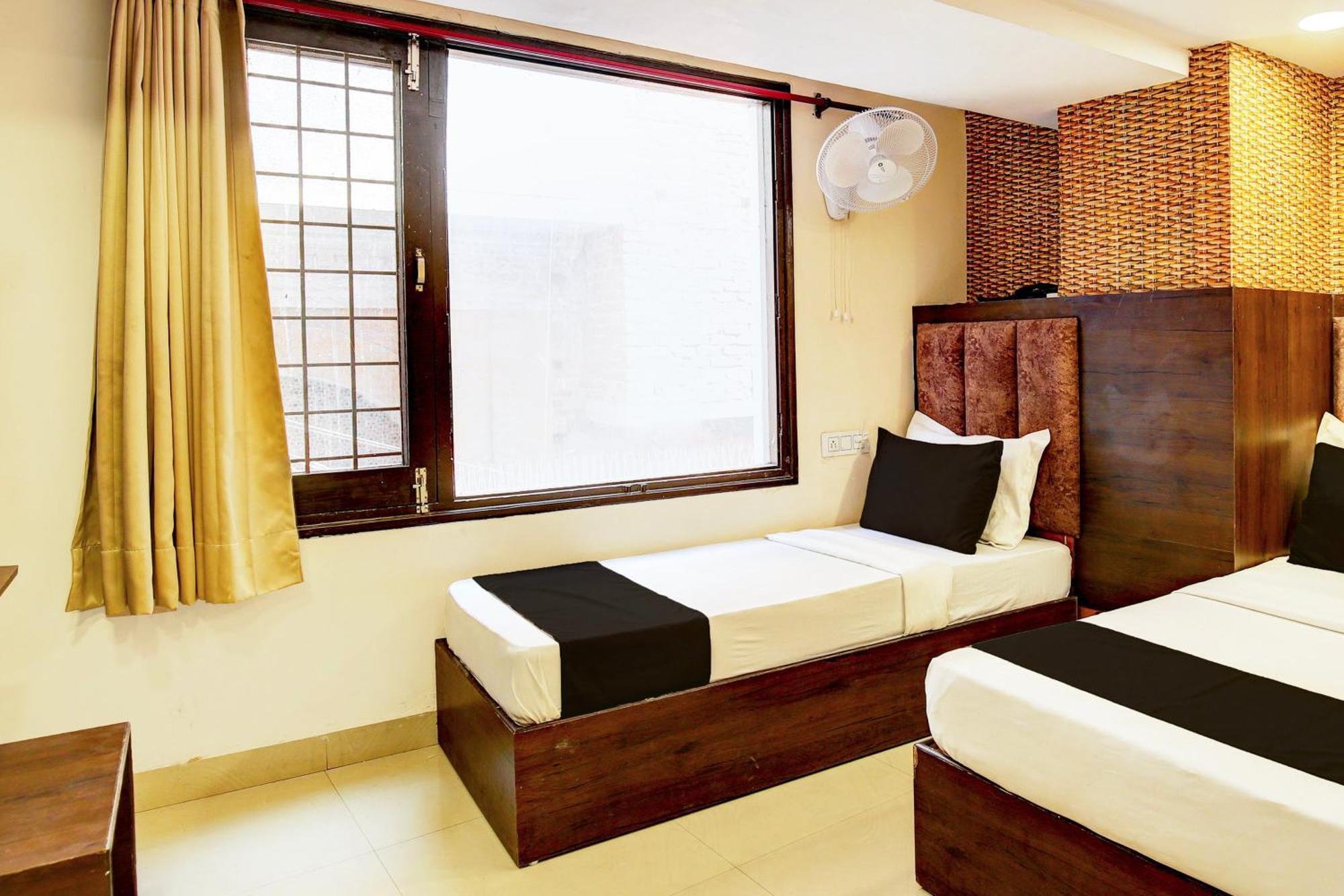 Hotel O Pink Residency Амритсар Экстерьер фото